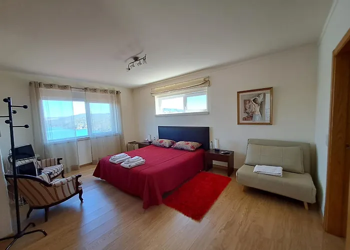 Holiday home Casa Do Rio Com Piscina & Charme